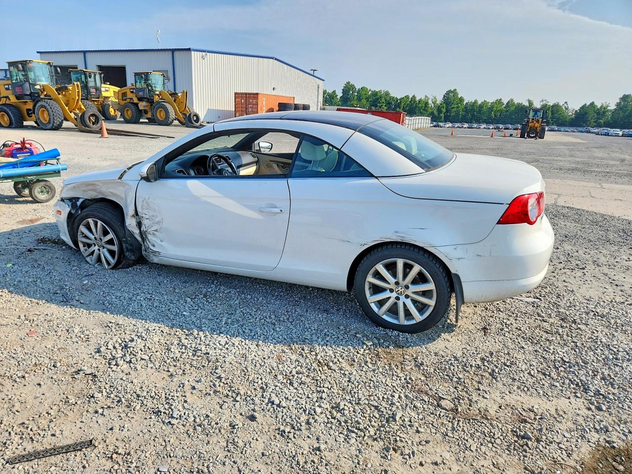 2011 VOLKSWAGEN EOS