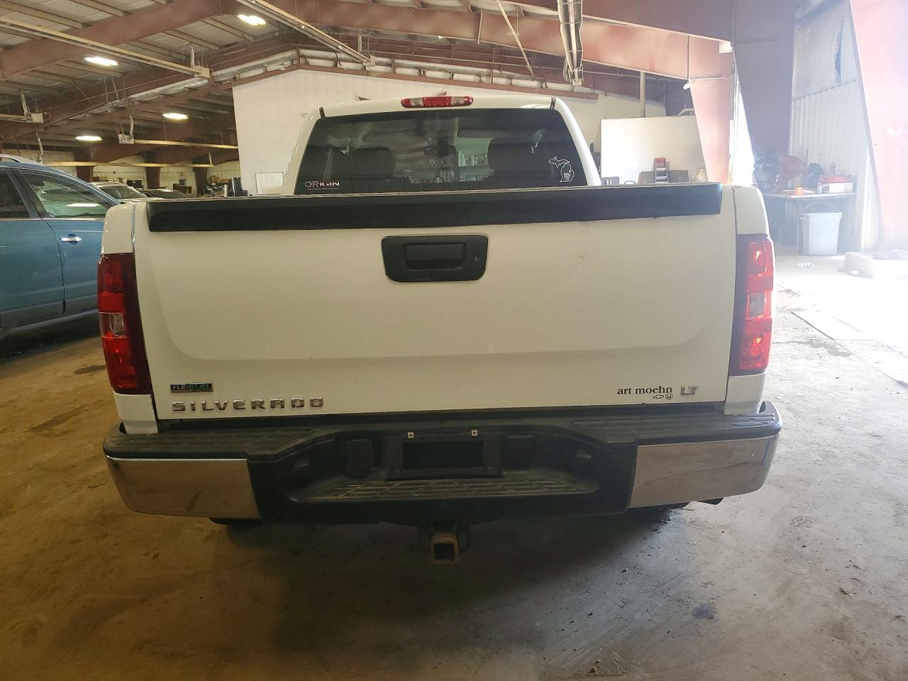 2011 CHEVROLET SILVERADO