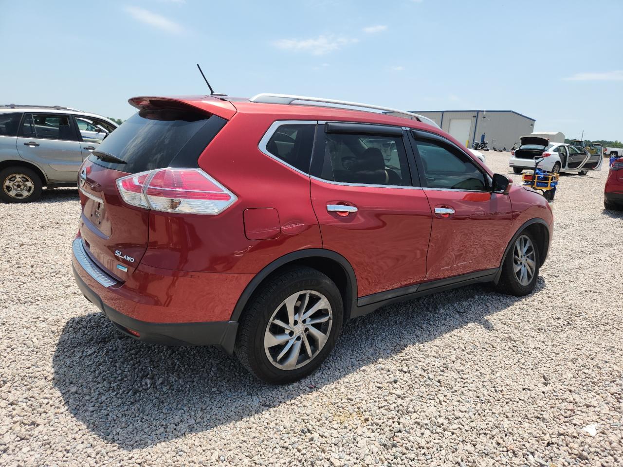 2014 NISSAN ROGUE