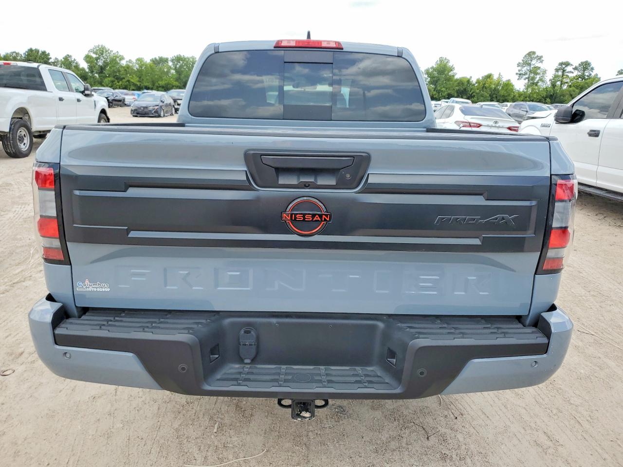 2025 NISSAN FRONTIER