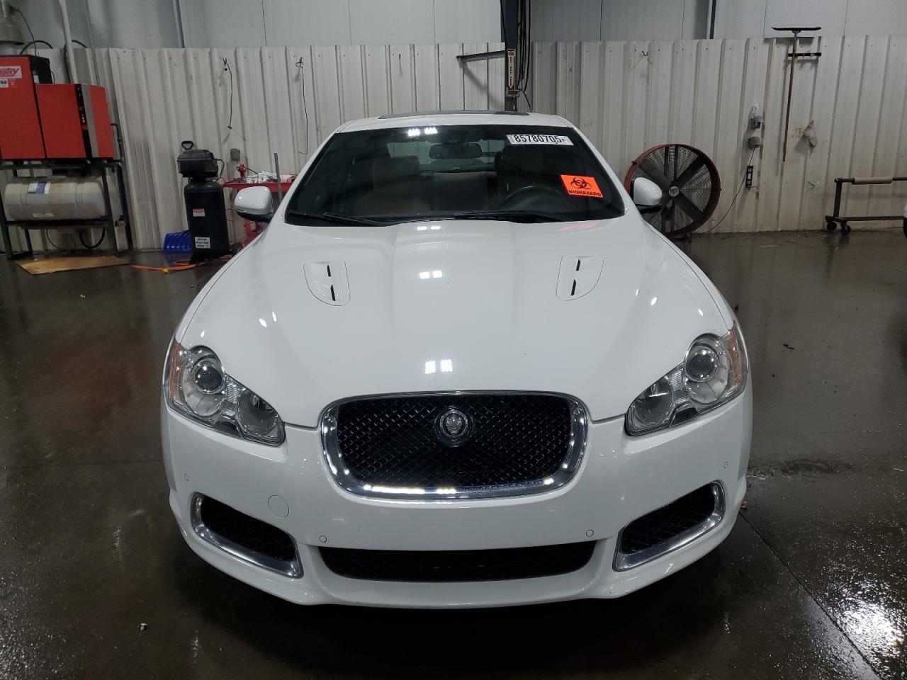 2011 JAGUAR XF