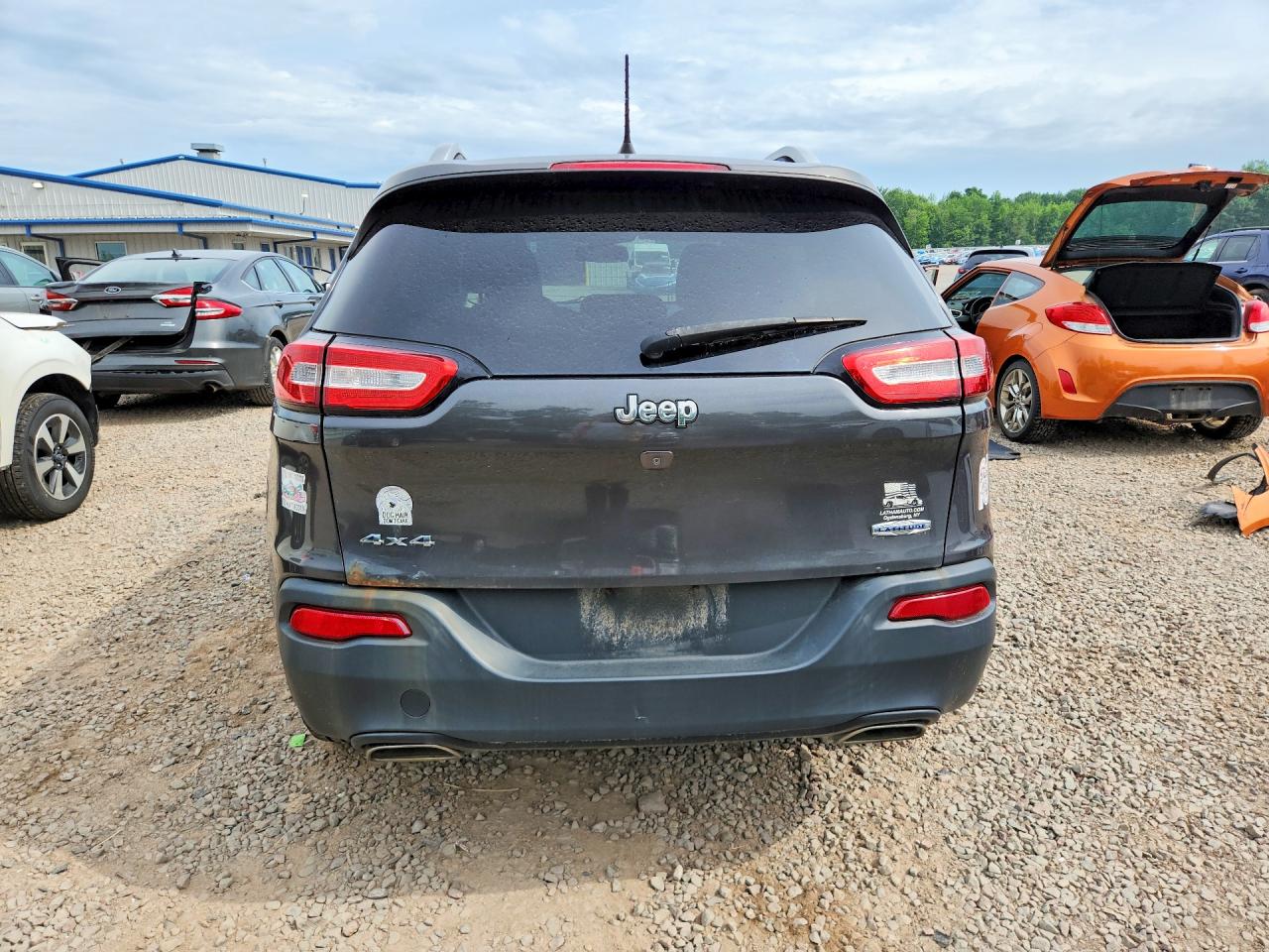 2016 JEEP CHEROKEE