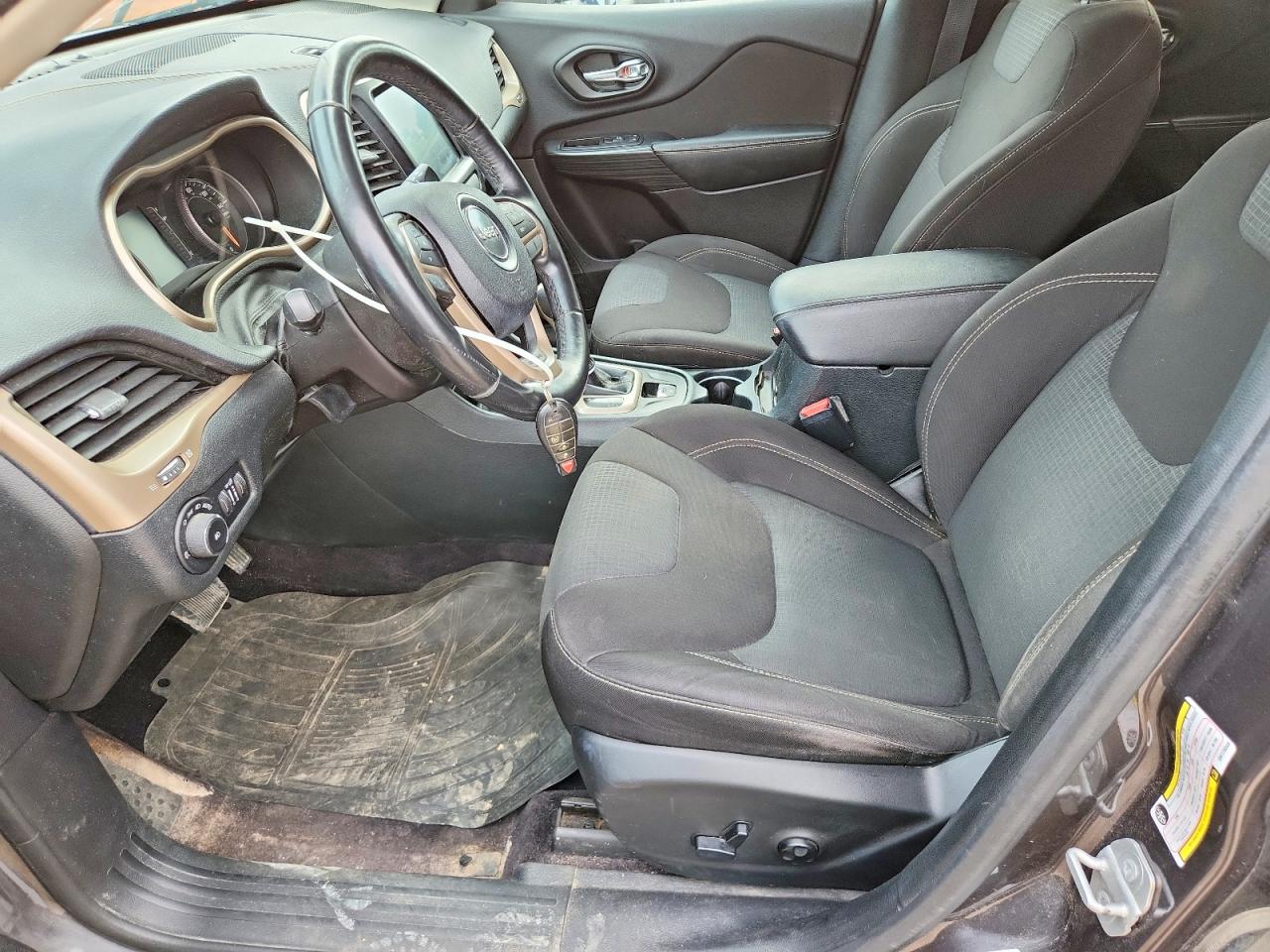2016 JEEP CHEROKEE