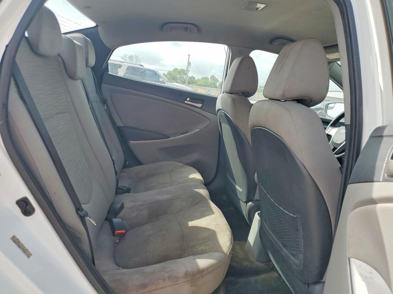 2015 HYUNDAI ACCENT