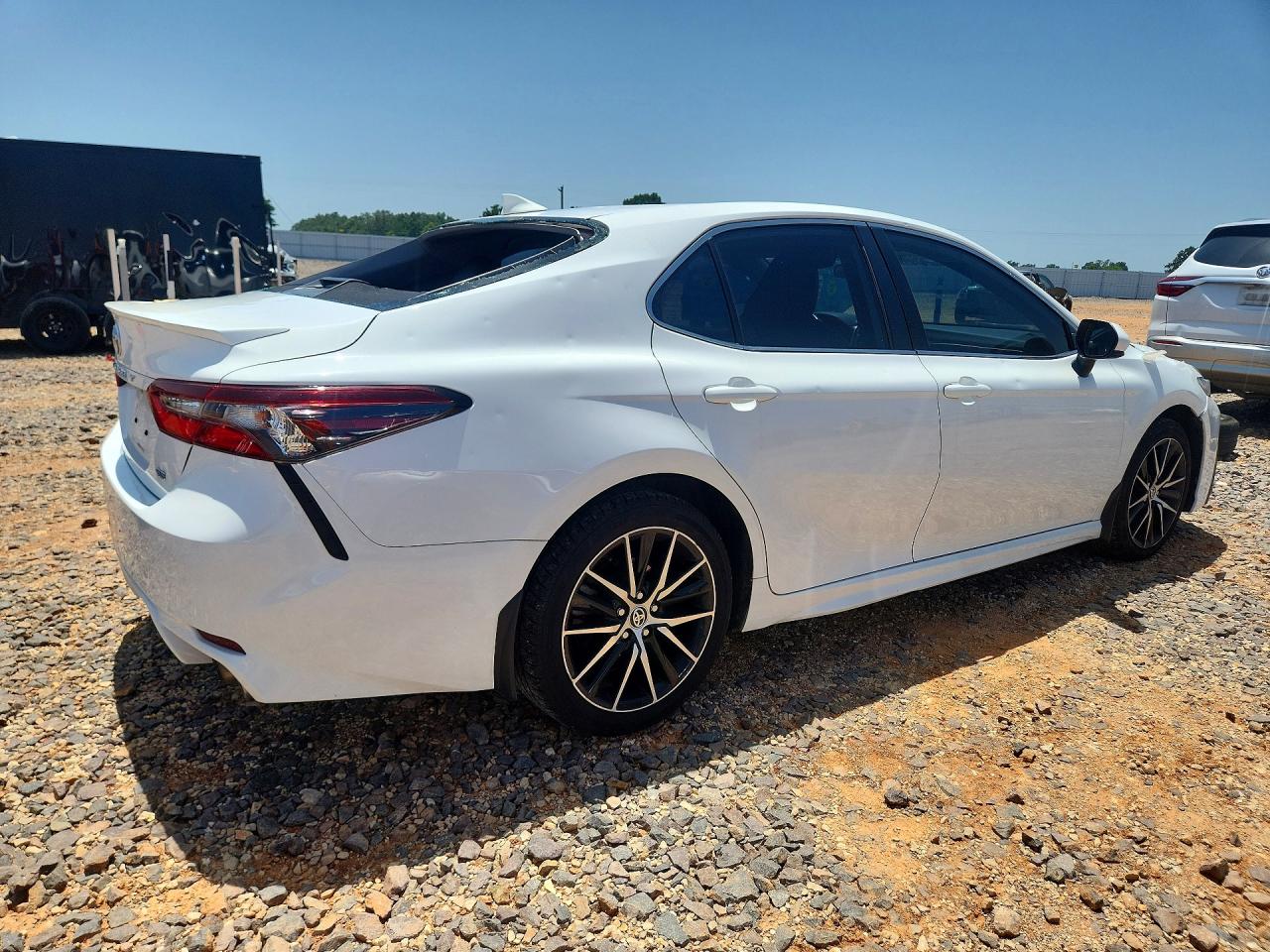 2021 TOYOTA CAMRY
