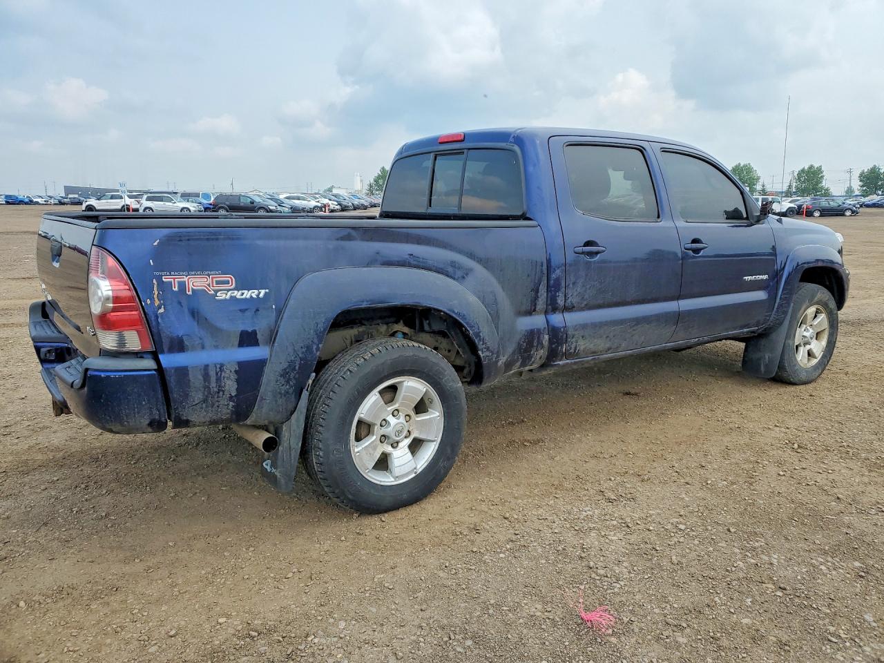 2013 TOYOTA TACOMA