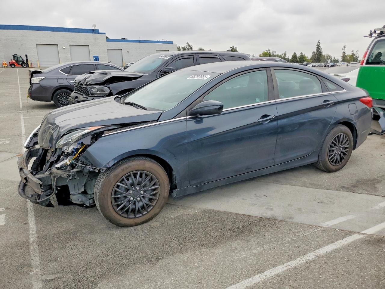2011 HYUNDAI SONATA