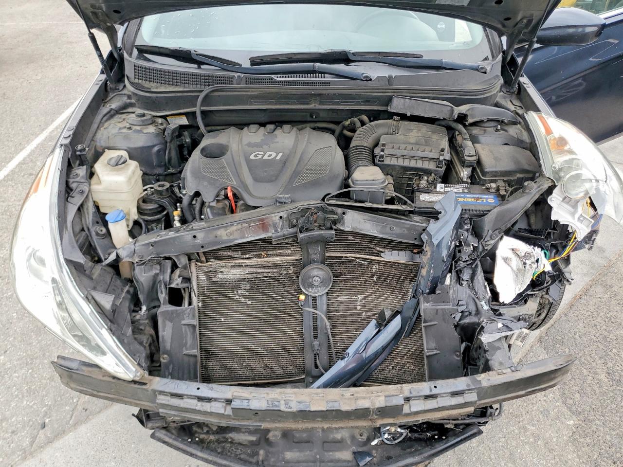 2011 HYUNDAI SONATA