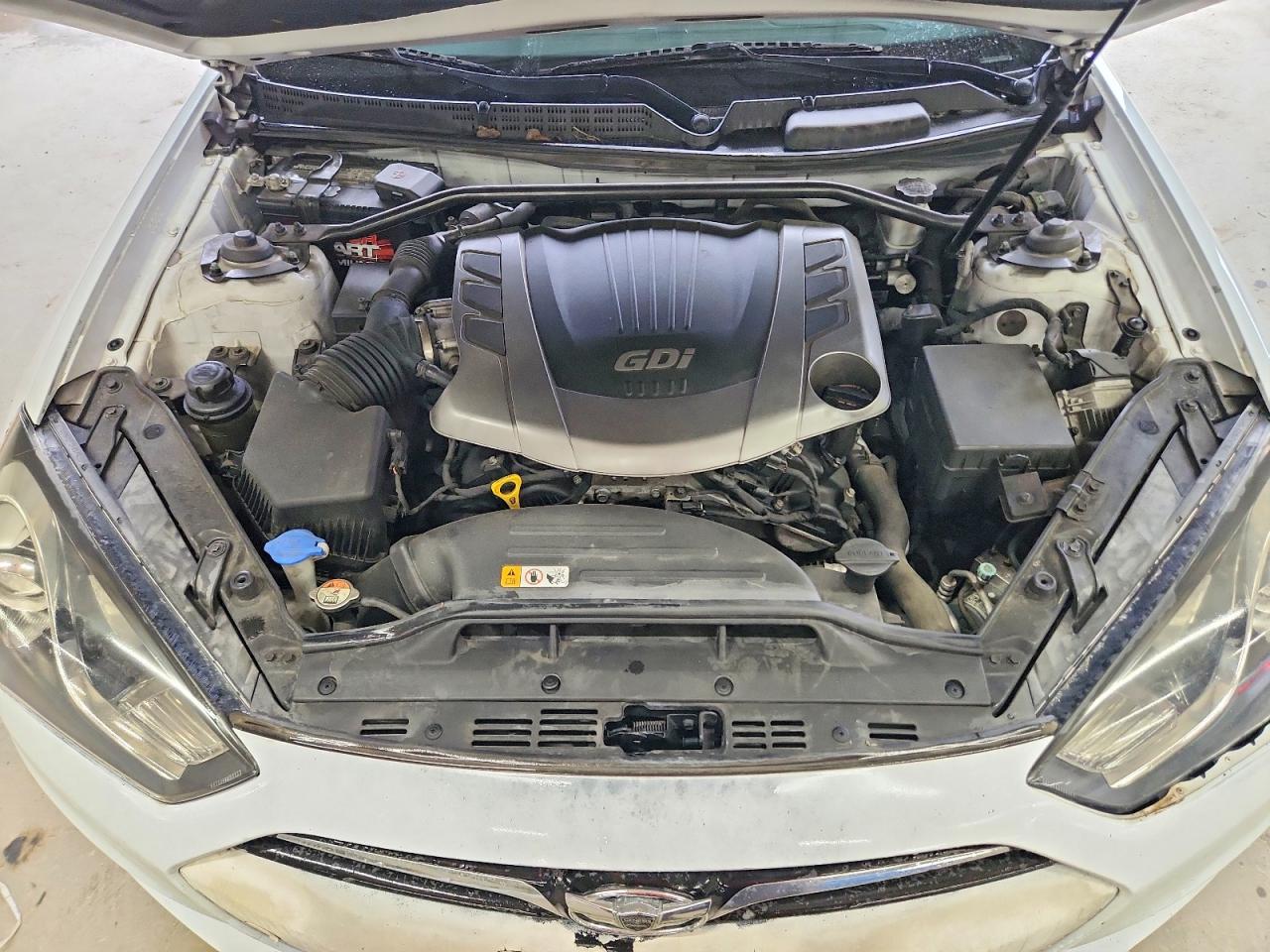 2014 HYUNDAI GENESIS