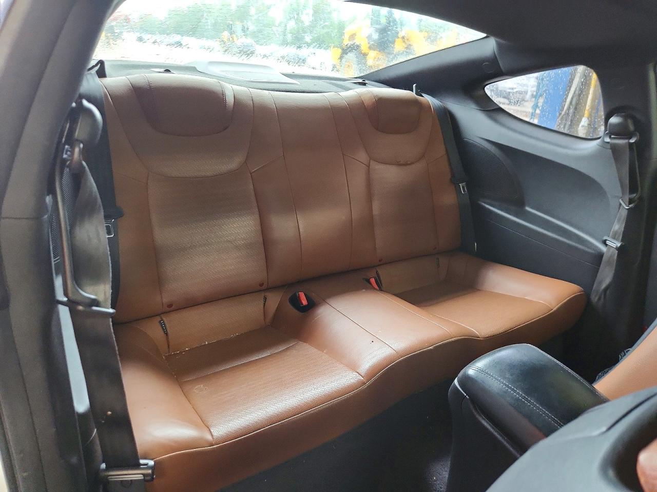 2014 HYUNDAI GENESIS