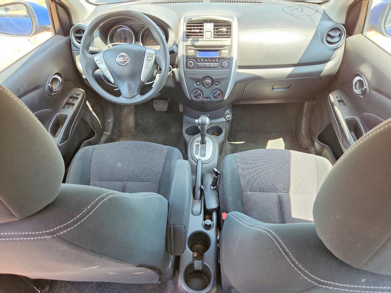 2017 NISSAN VERSA