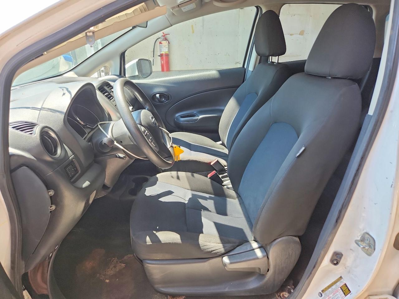 2017 NISSAN VERSA