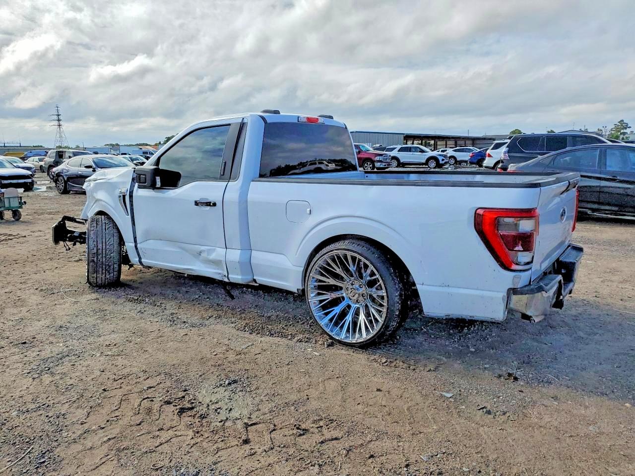 2023 FORD F150