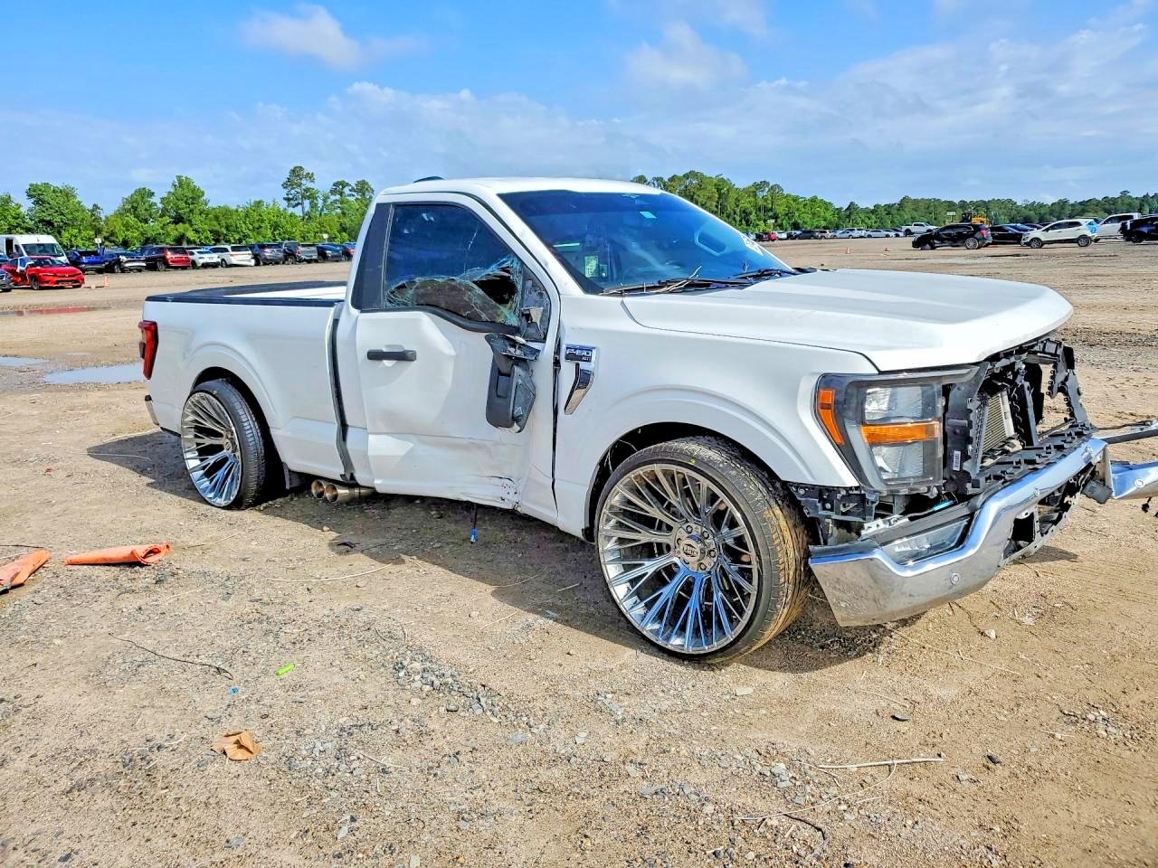 2023 FORD F150
