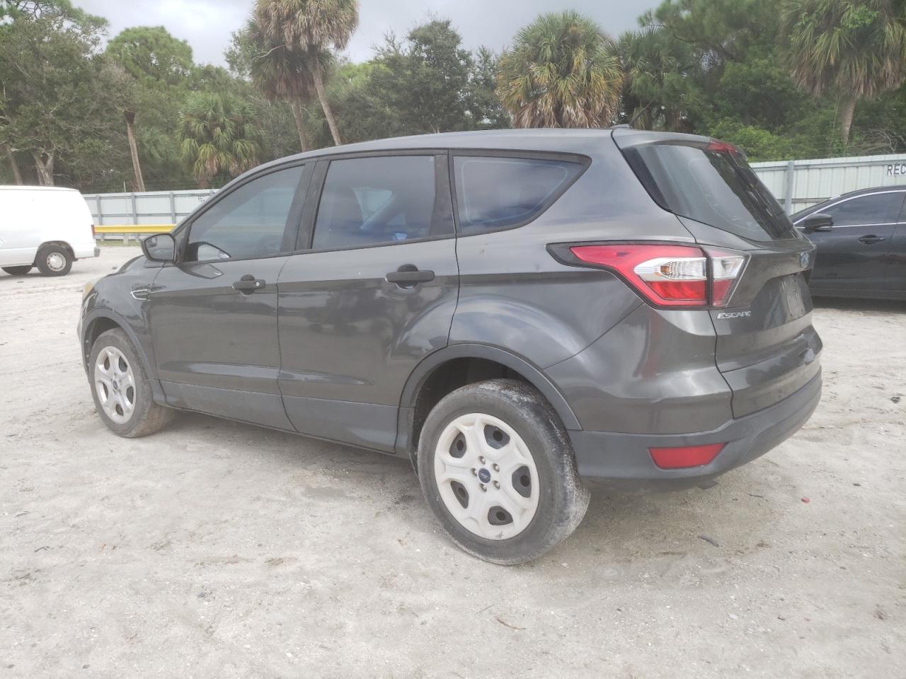 2017 FORD ESCAPE