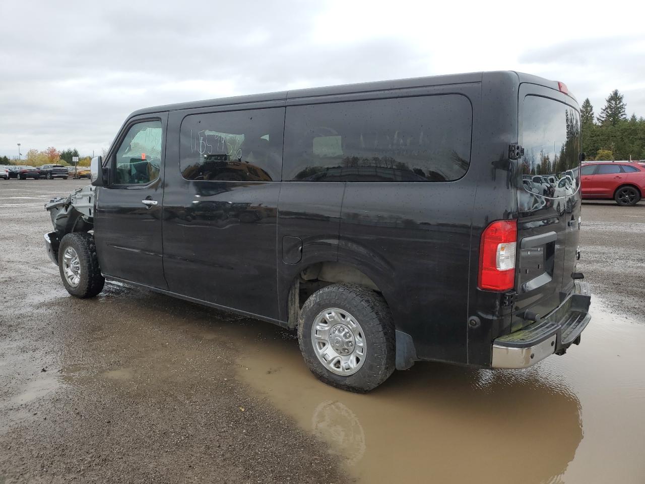 2017 NISSAN NV