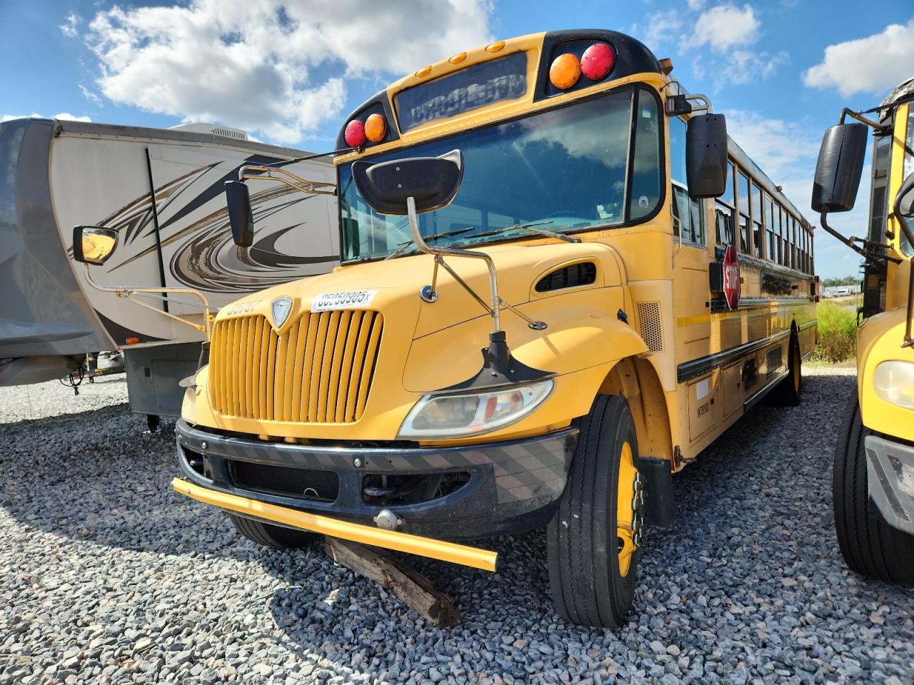 2013 IC CORPORATION CE SERIES