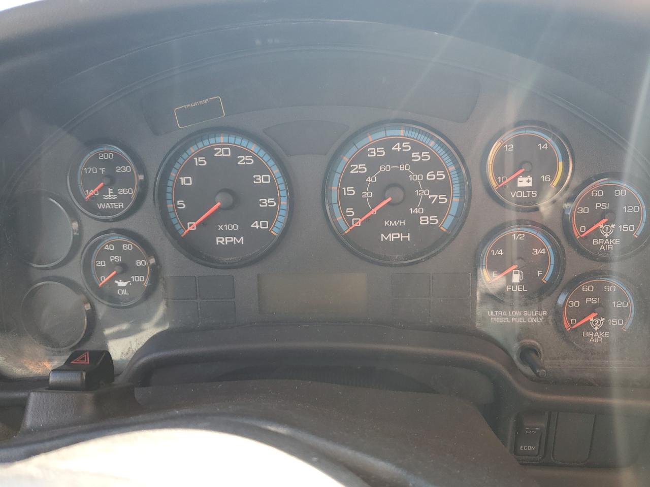 2013 IC CORPORATION CE SERIES
