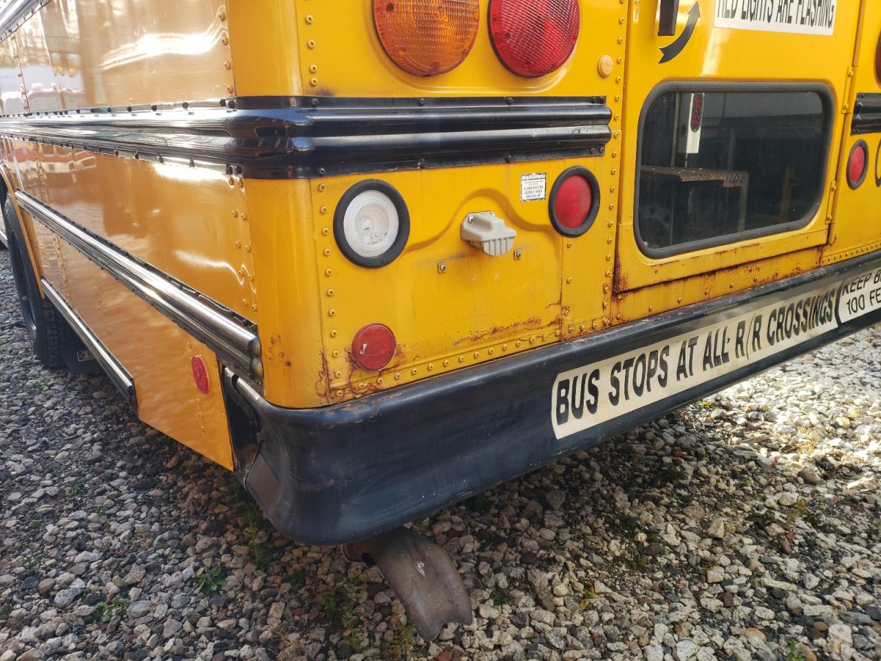 2008 THOMAS SAF-T-LINE
