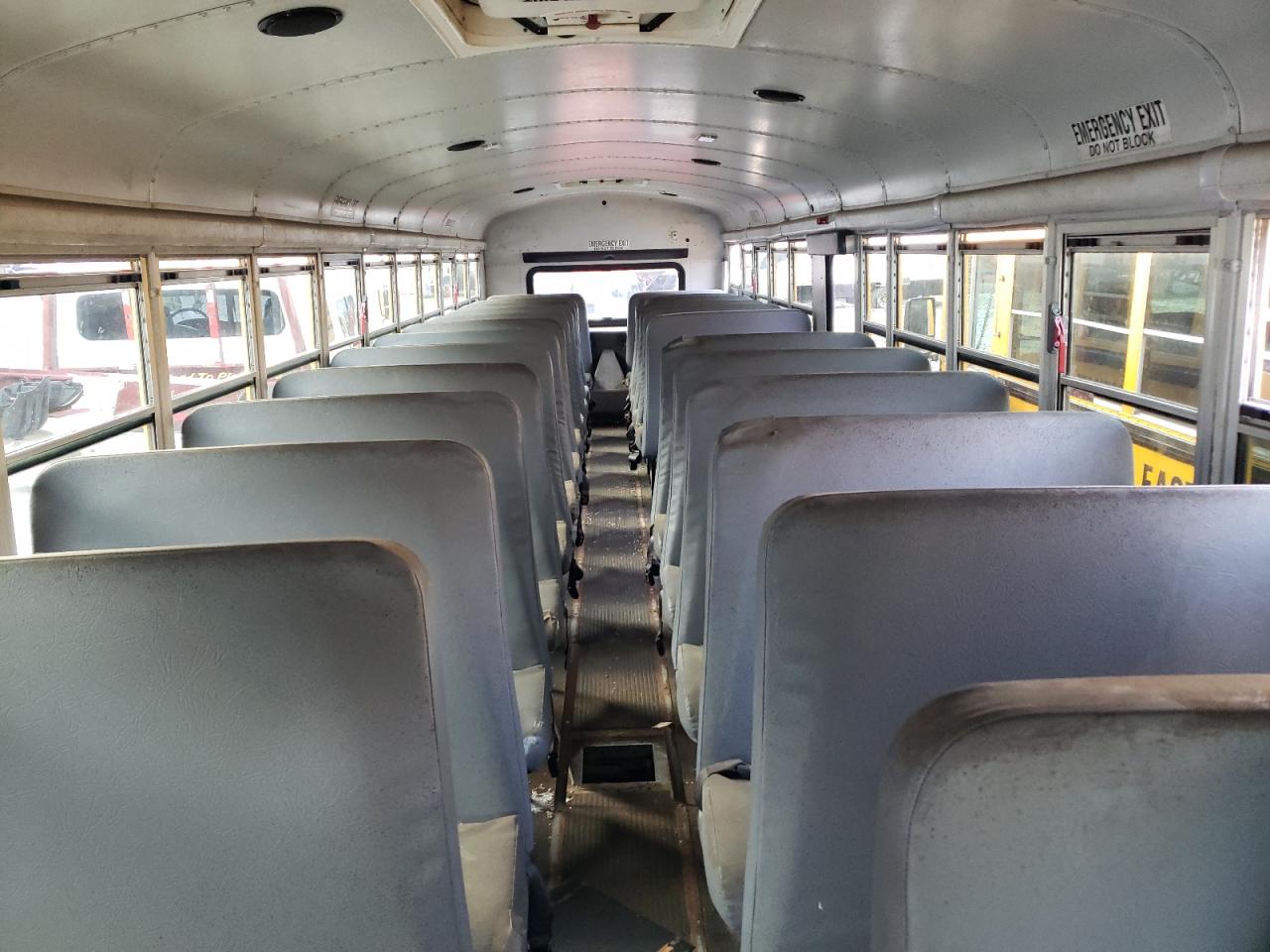2012 THOMAS SAF-T-LINE