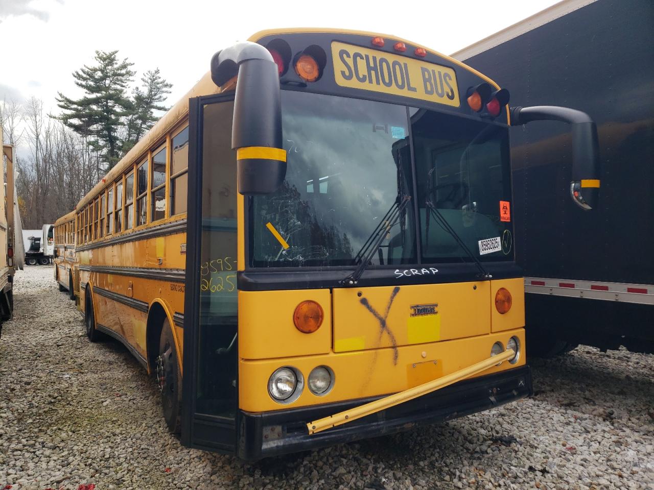 2012 THOMAS SAF-T-LINE