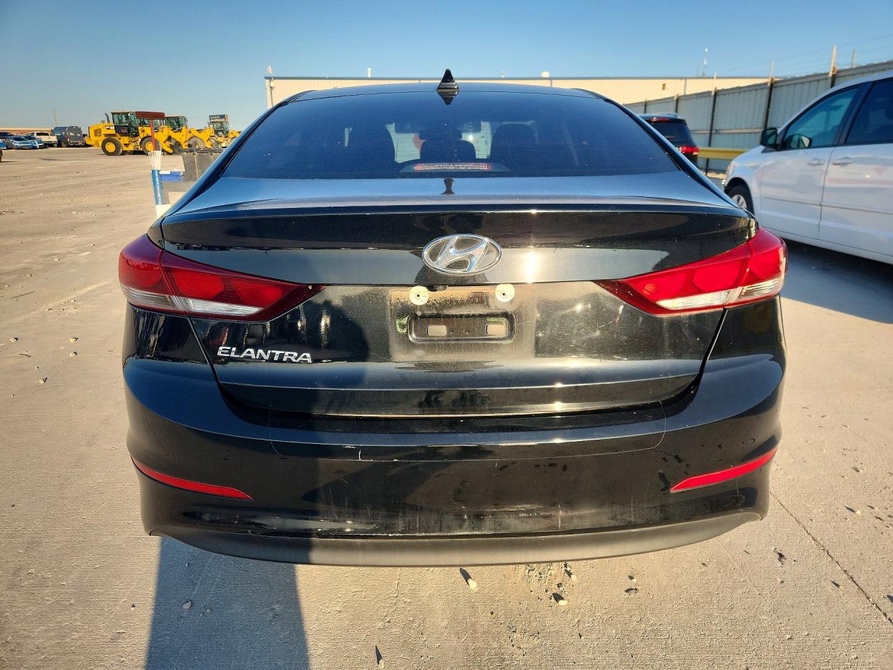 2018 HYUNDAI ELANTRA