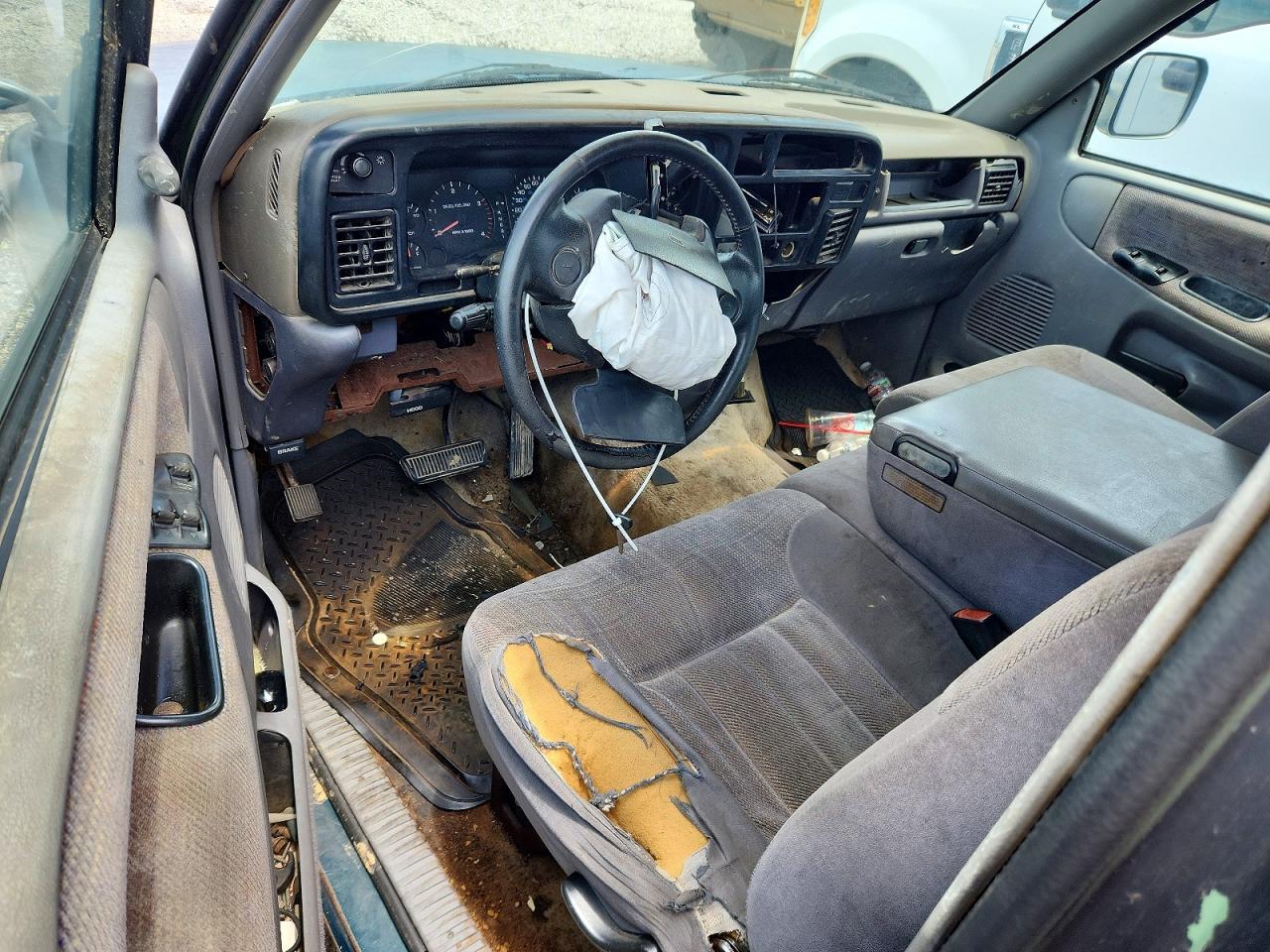 1997 DODGE RAM 3500