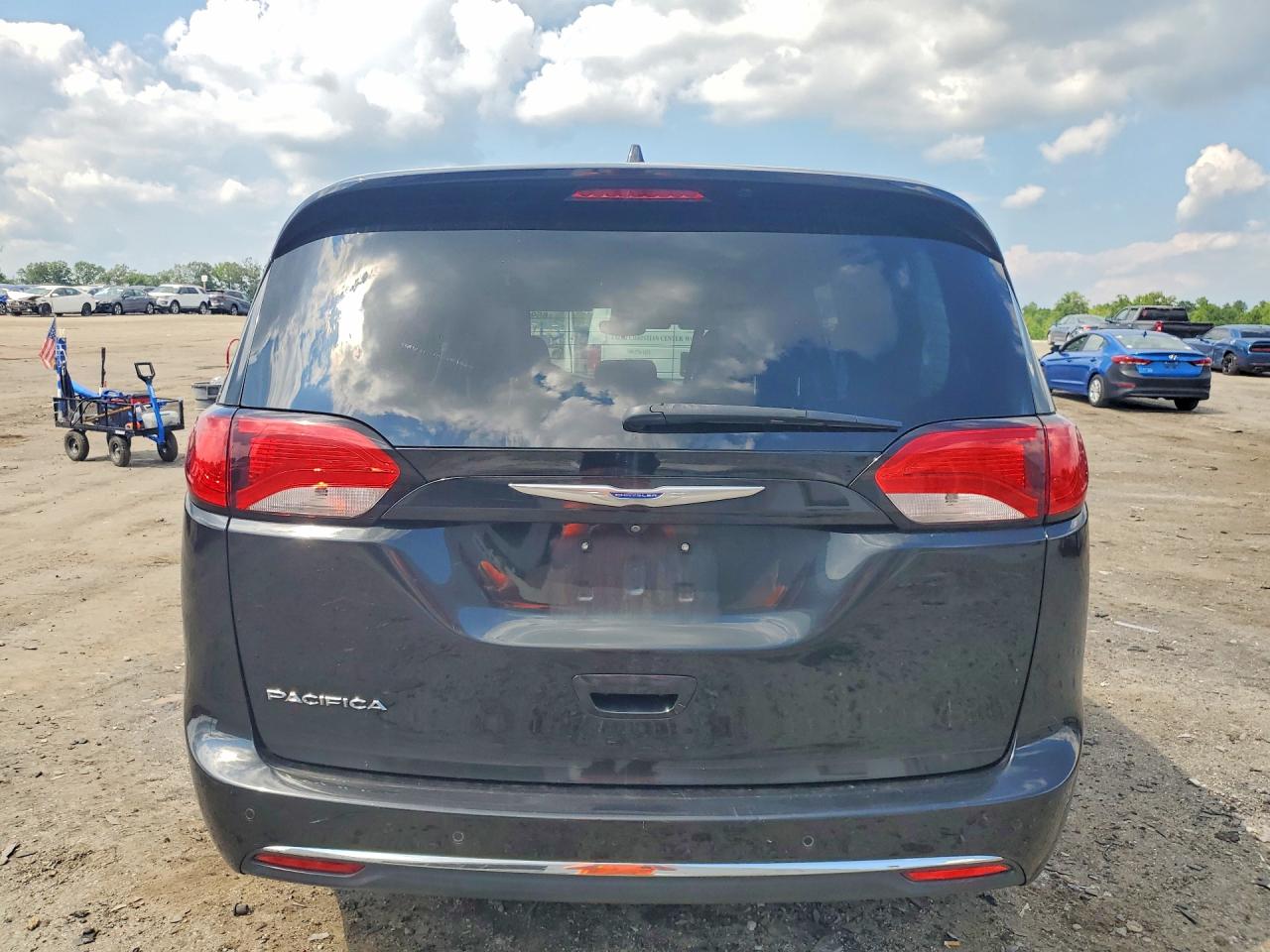 2018 CHRYSLER PACIFICA