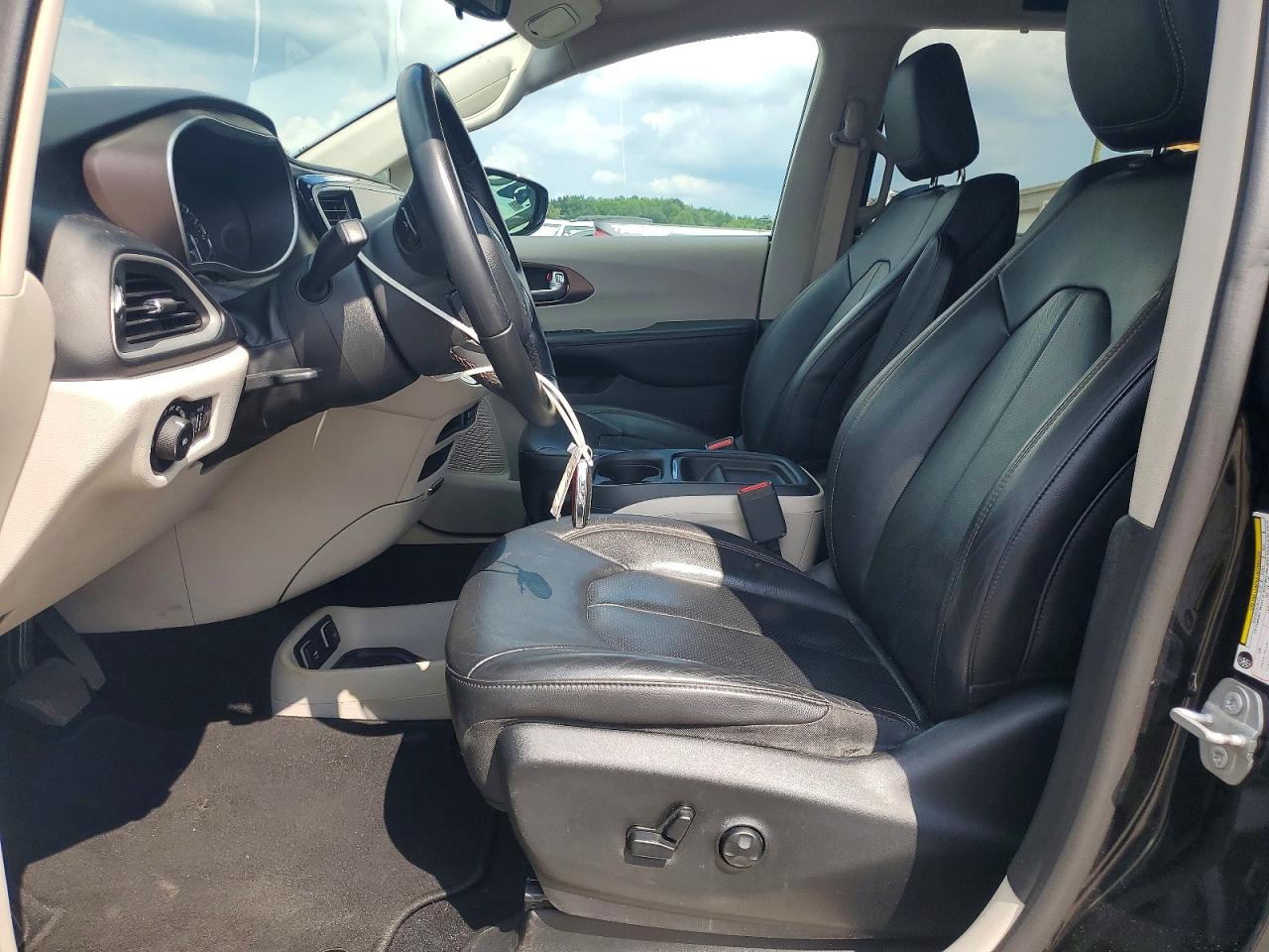 2018 CHRYSLER PACIFICA