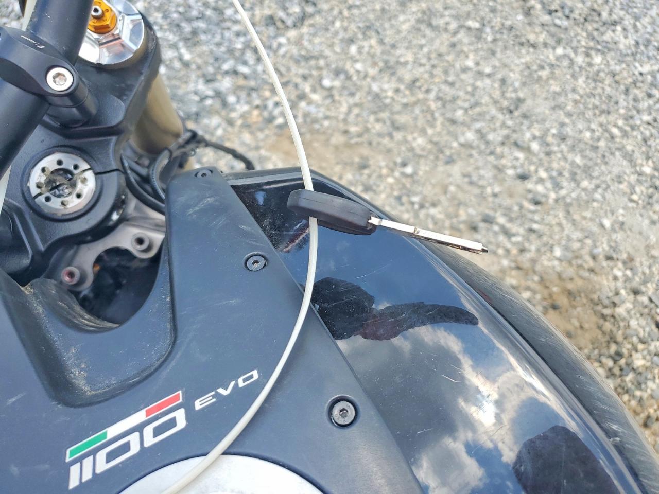 2012 DUCATI MONSTER