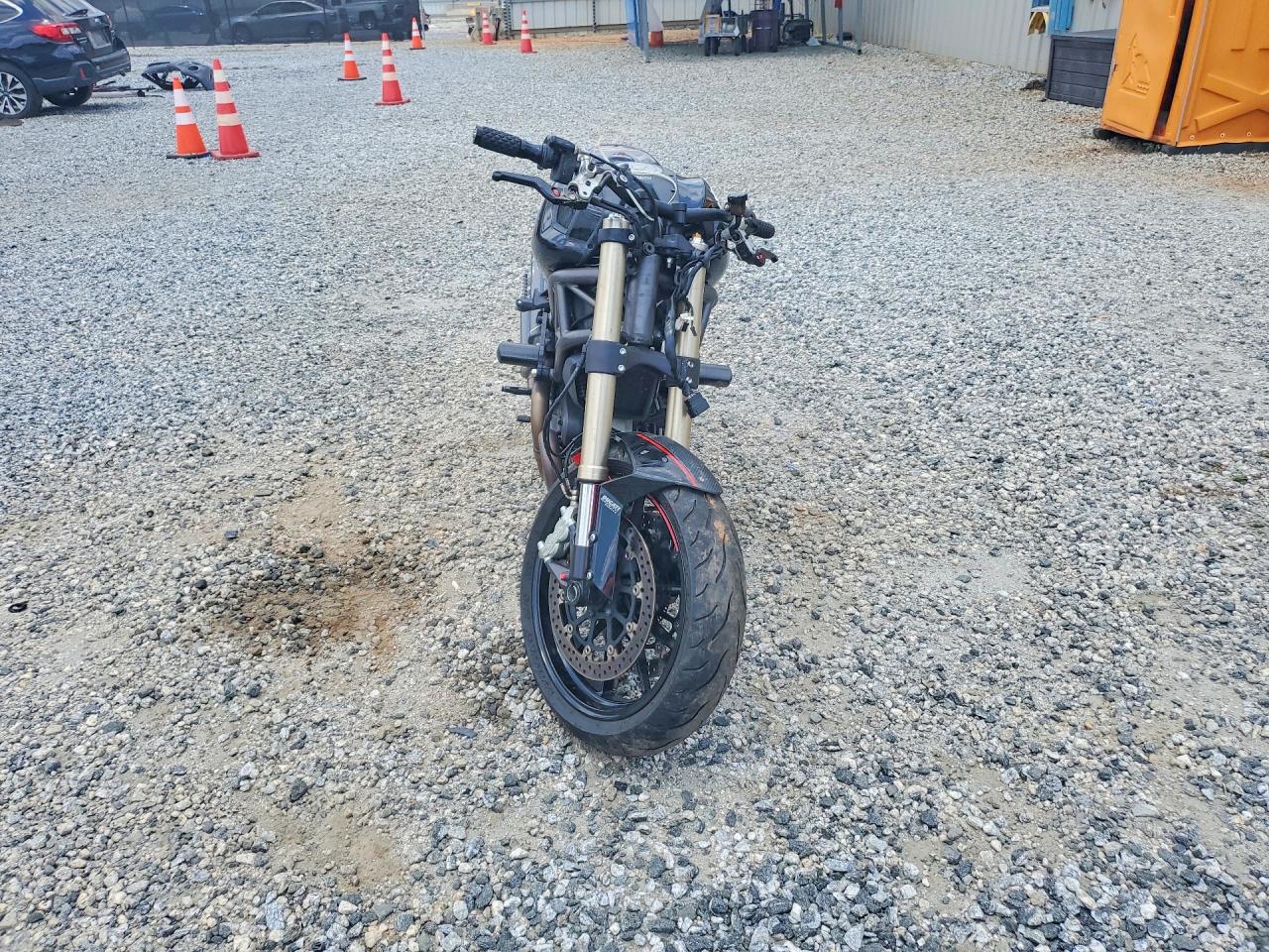 2012 DUCATI MONSTER