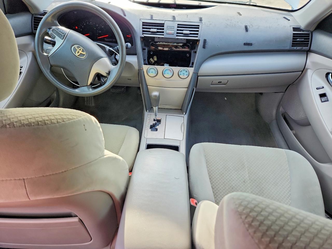 2009 TOYOTA CAMRY