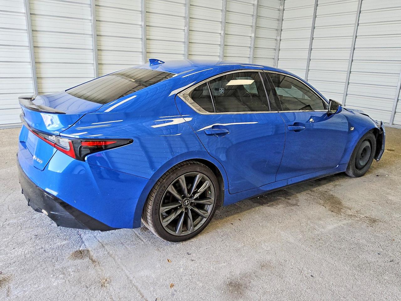 2022 LEXUS IS