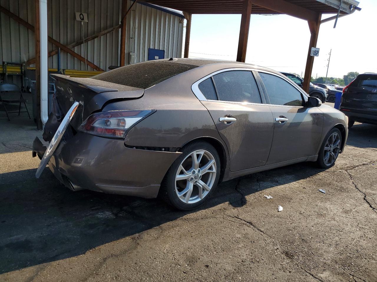2013 NISSAN MAXIMA