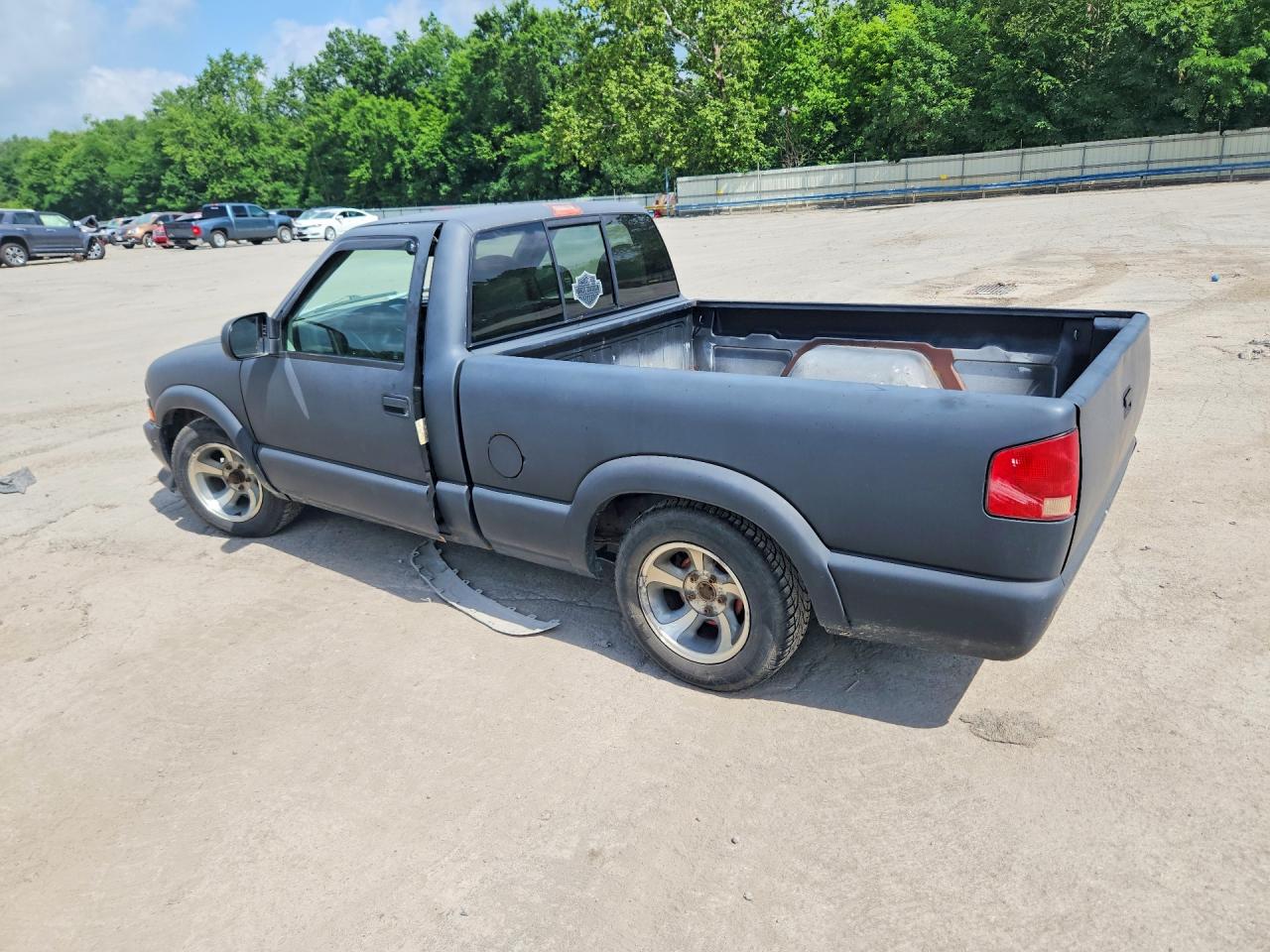1999 CHEVROLET S10