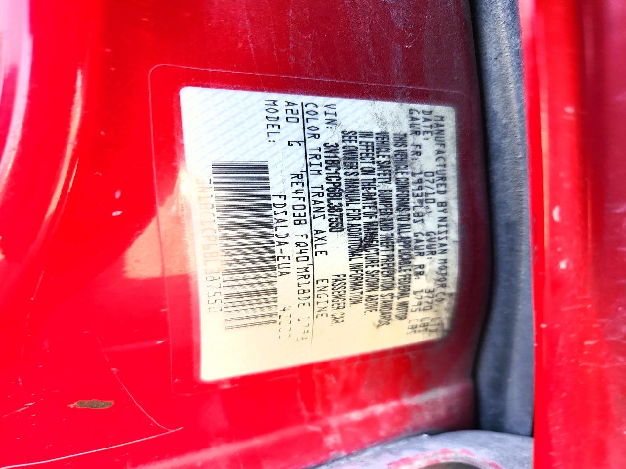 2011 NISSAN VERSA 1.8