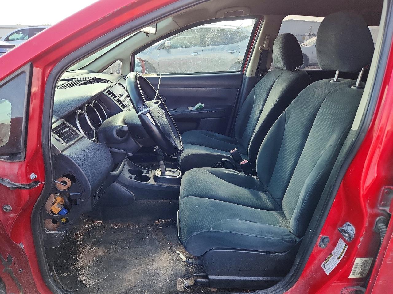 2011 NISSAN VERSA 1.8