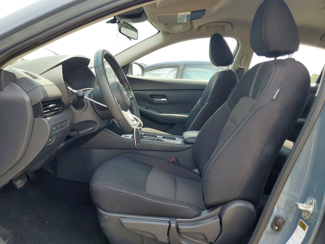 2025 NISSAN SENTRA