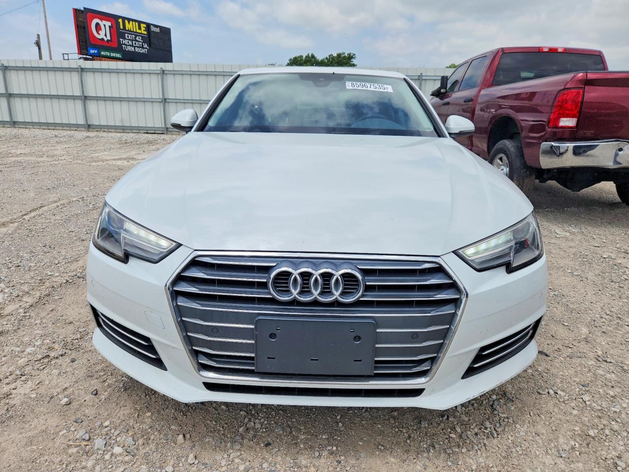 2017 AUDI A4