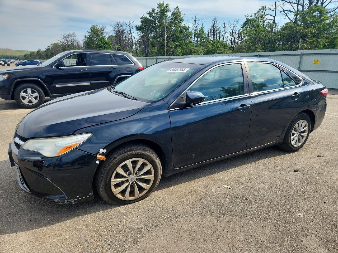 2016 TOYOTA CAMRY