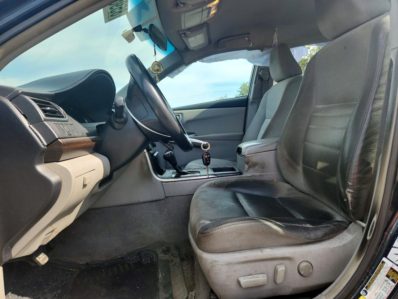 2016 TOYOTA CAMRY