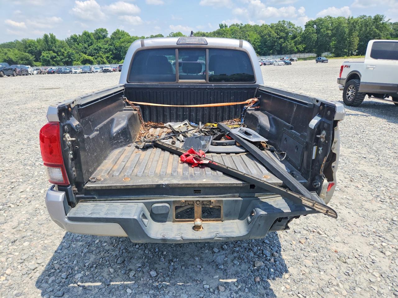 2019 TOYOTA TACOMA