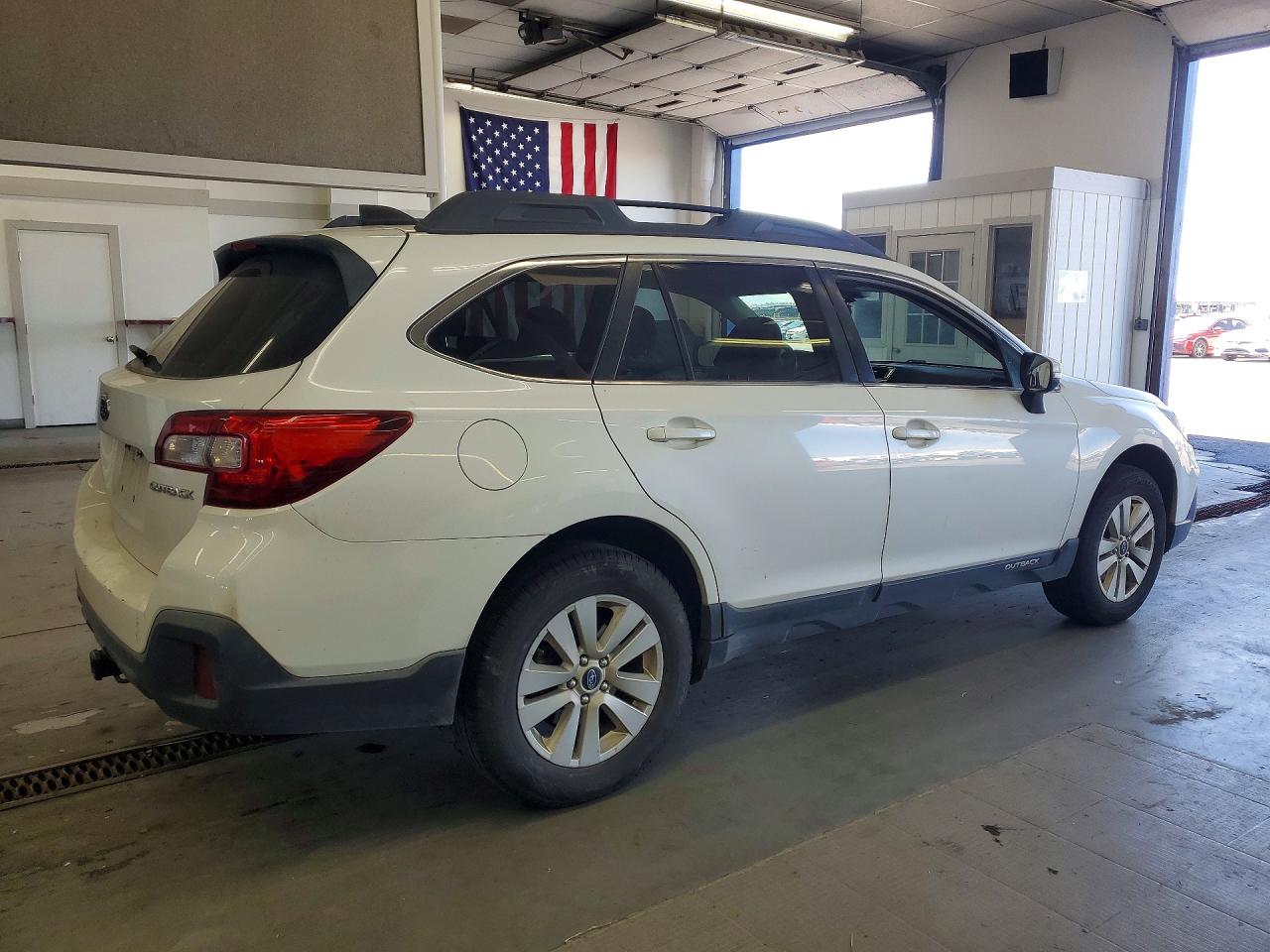 2019 SUBARU OUTBACK