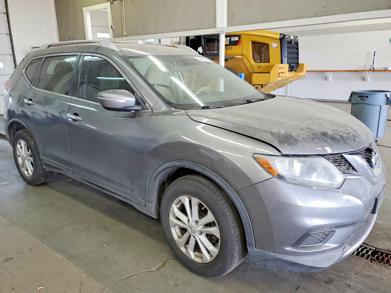2015 NISSAN ROGUE