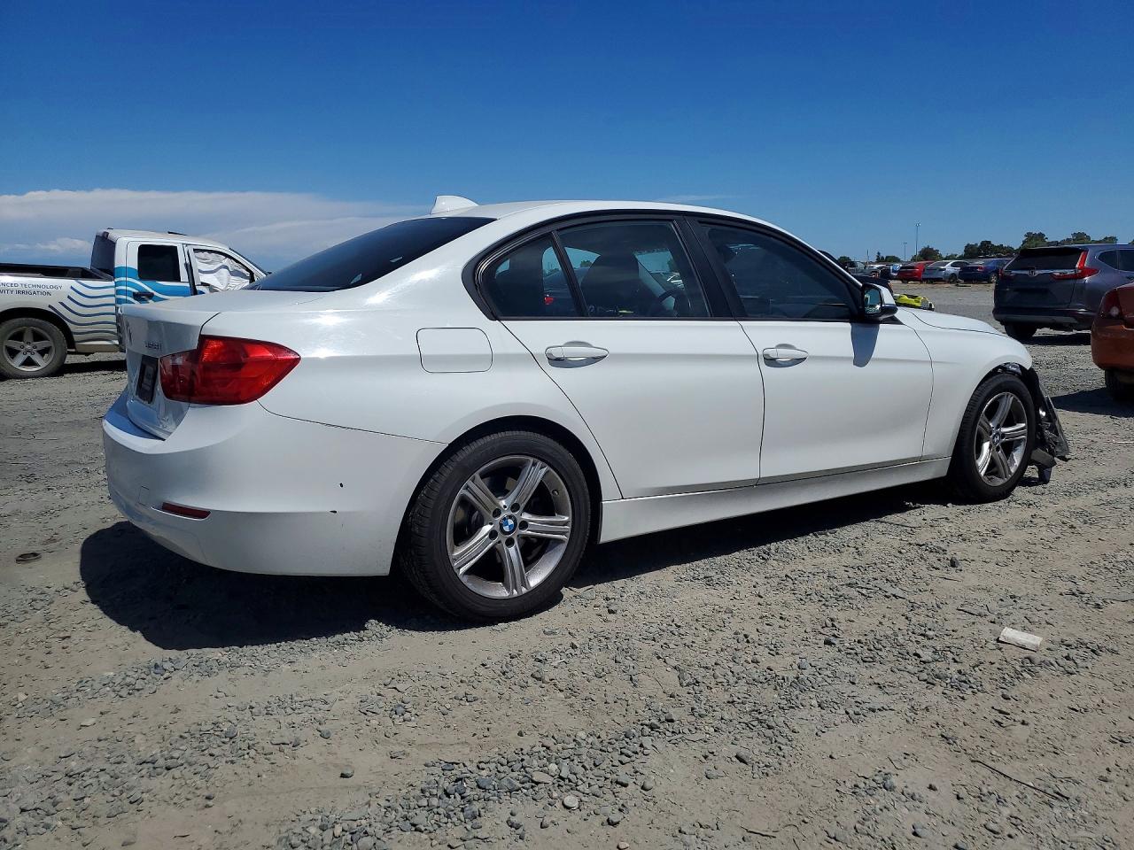 2015 BMW 3 SERIES