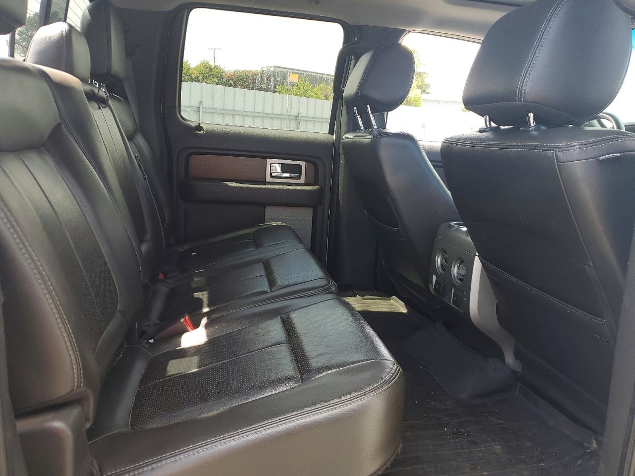 2013 FORD F150