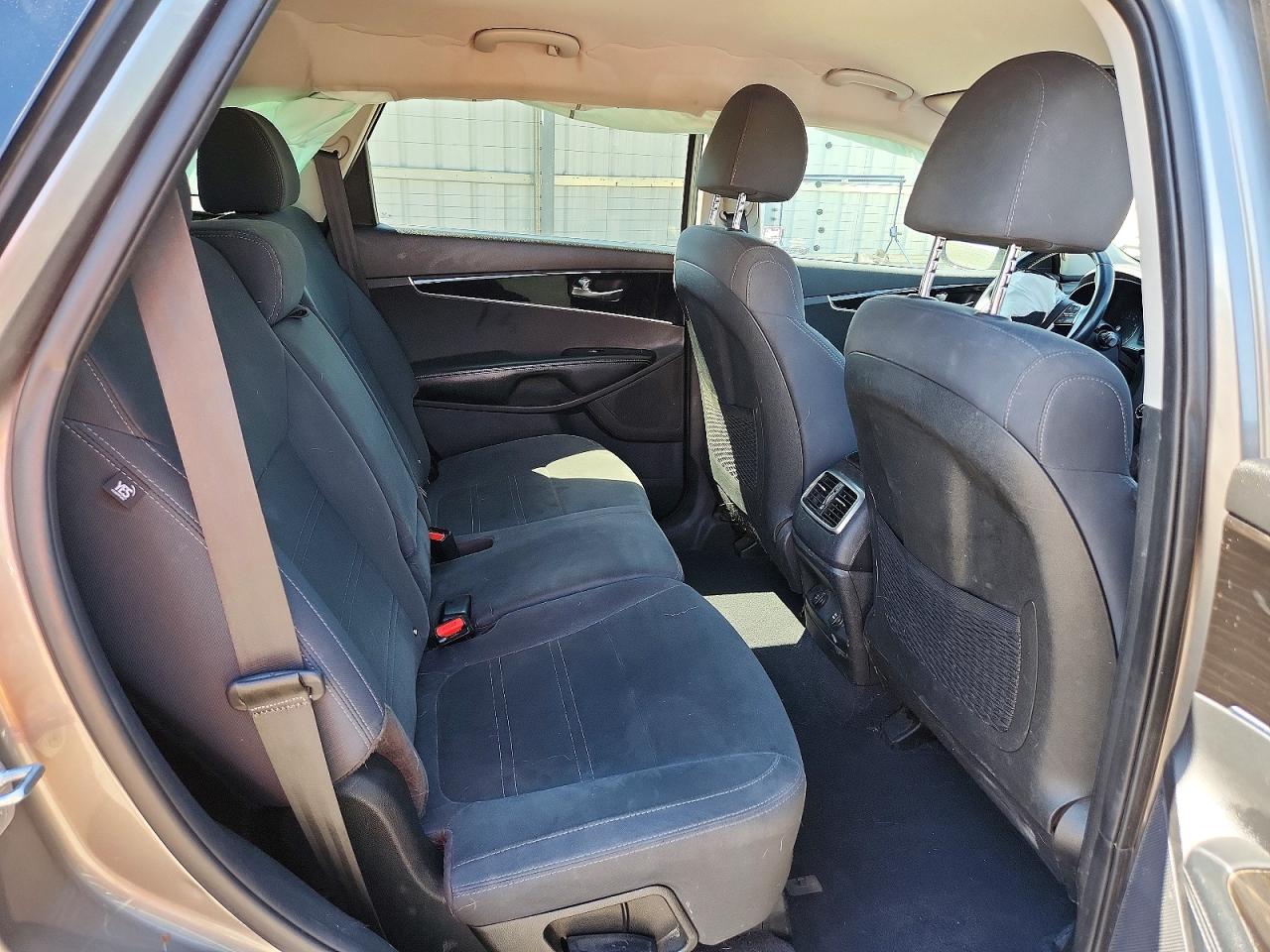 2019 KIA SORENTO