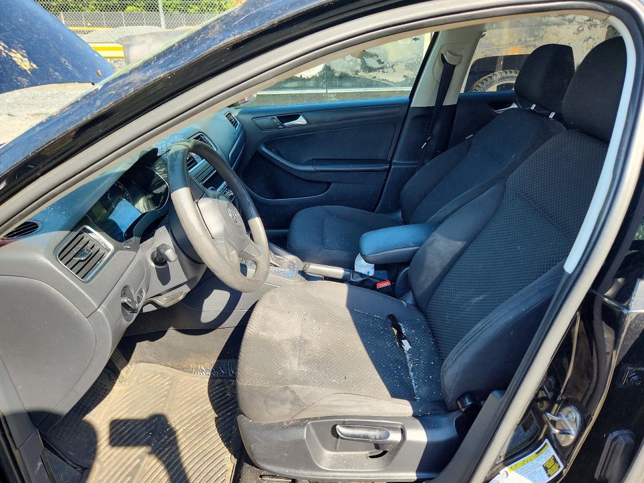 2014 VOLKSWAGEN JETTA