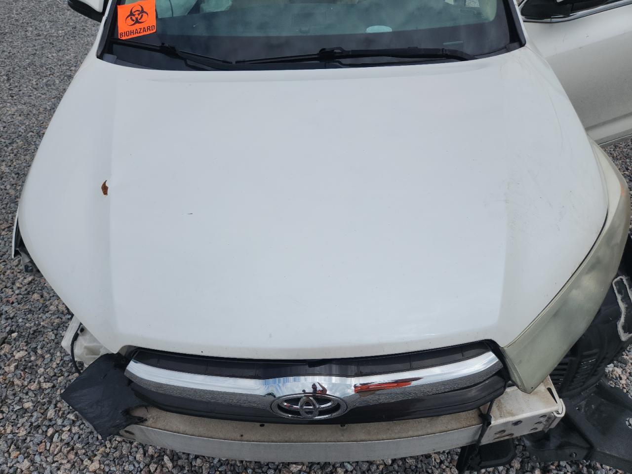2014 TOYOTA HIGHLANDER