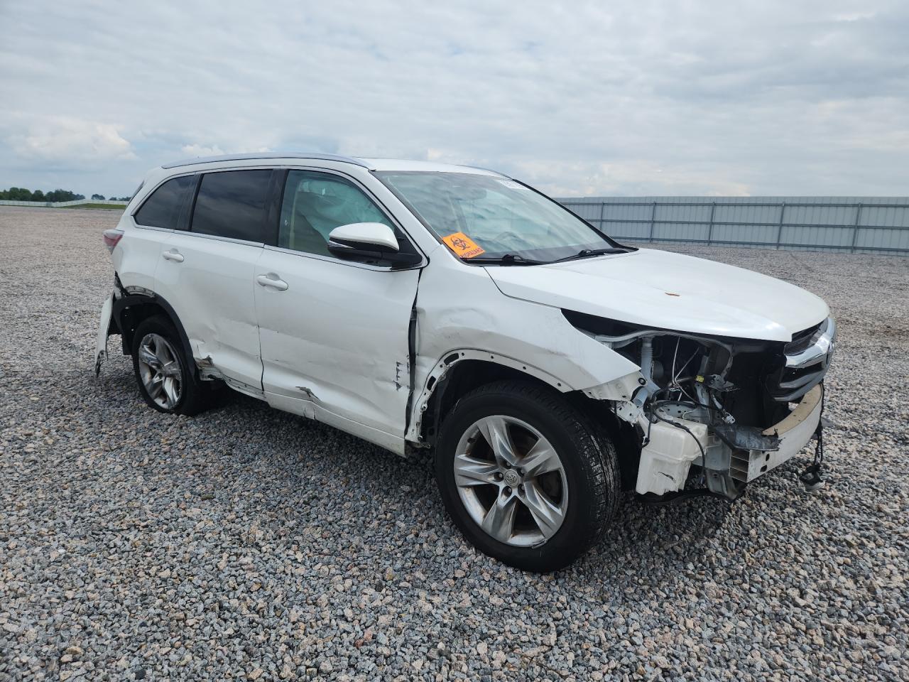 2014 TOYOTA HIGHLANDER